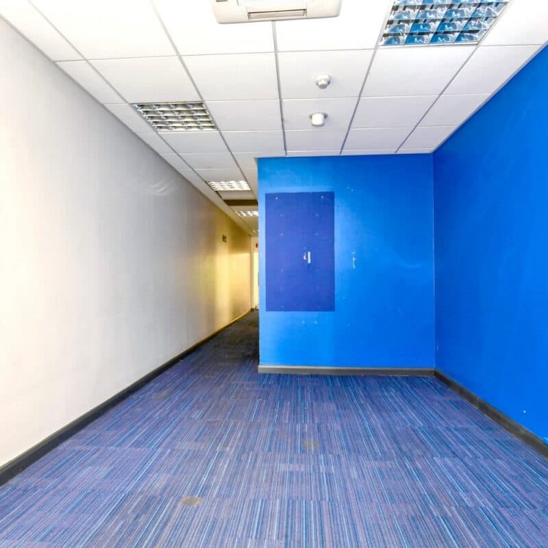 Market Place, Retford, DN22 6HB — gallery image 4